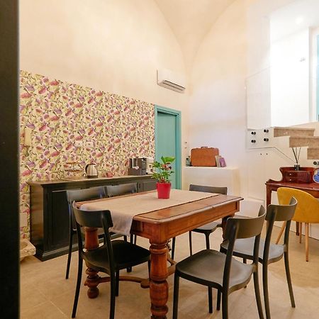 La Casa Di Chele Hotel Palermo Buitenkant foto