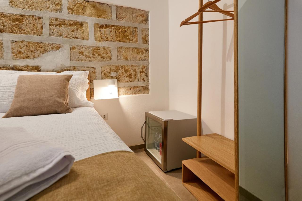 La Casa Di Chele Hotel Palermo Buitenkant foto