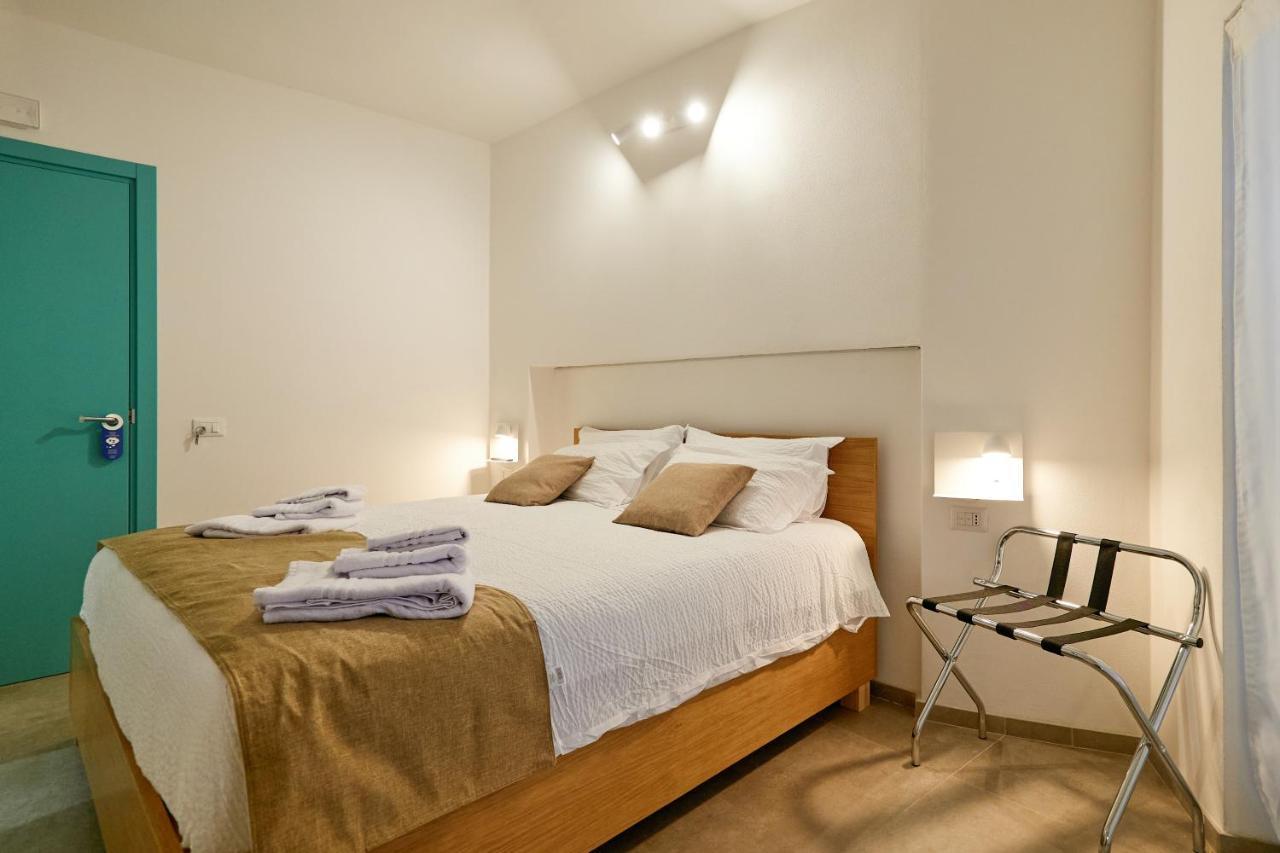 La Casa Di Chele Hotel Palermo Buitenkant foto
